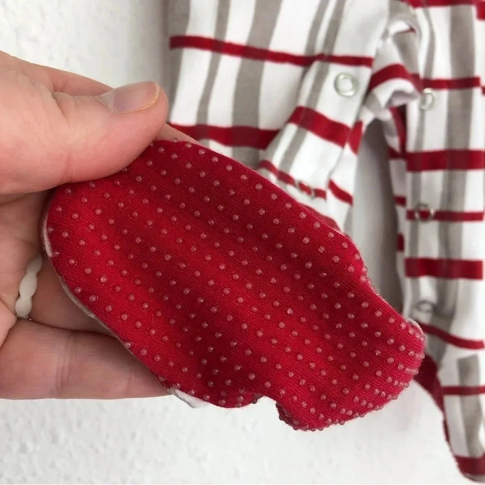 L'ovedbaby footie sleeper red plaid holiday pajamas size 3-6 months - Picture 10 of 10